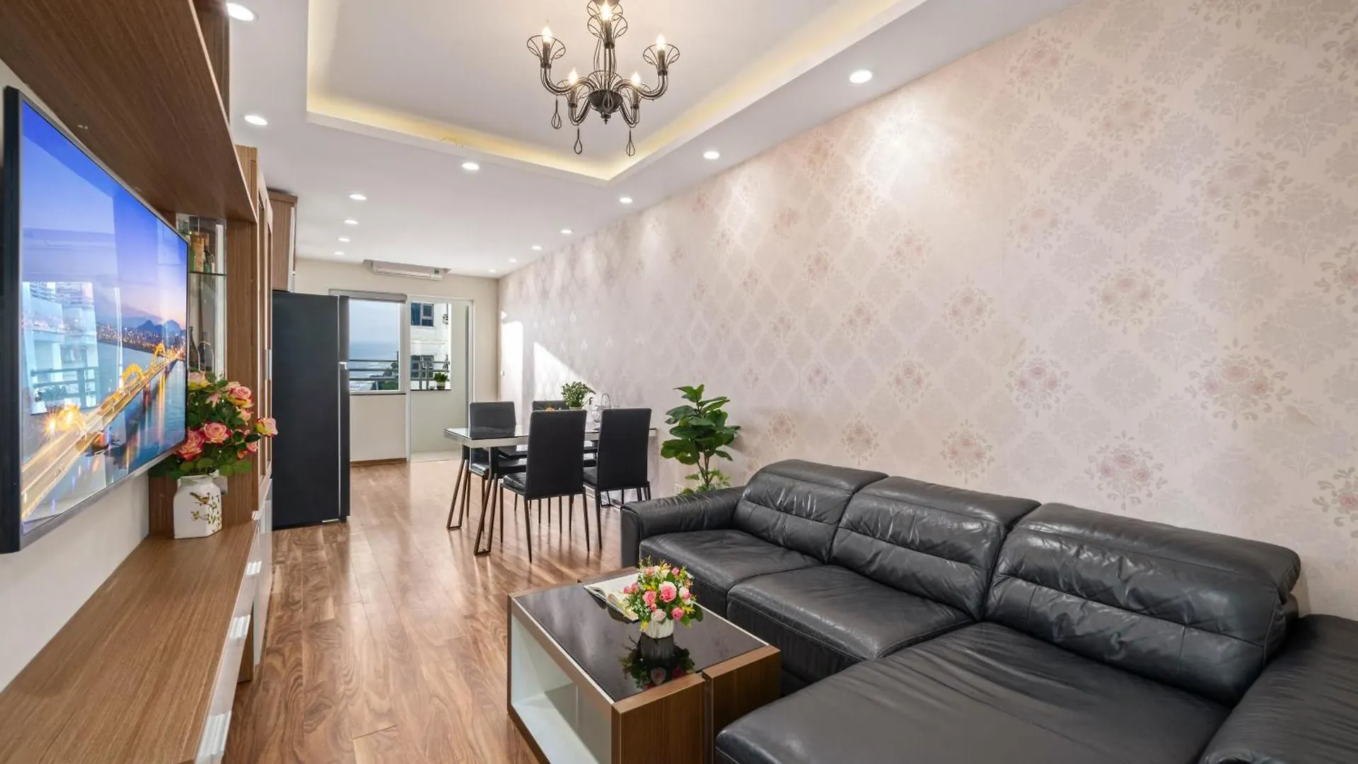 Doco Apartment Sea View With White Sand Da Nang 0*,  Vietnam