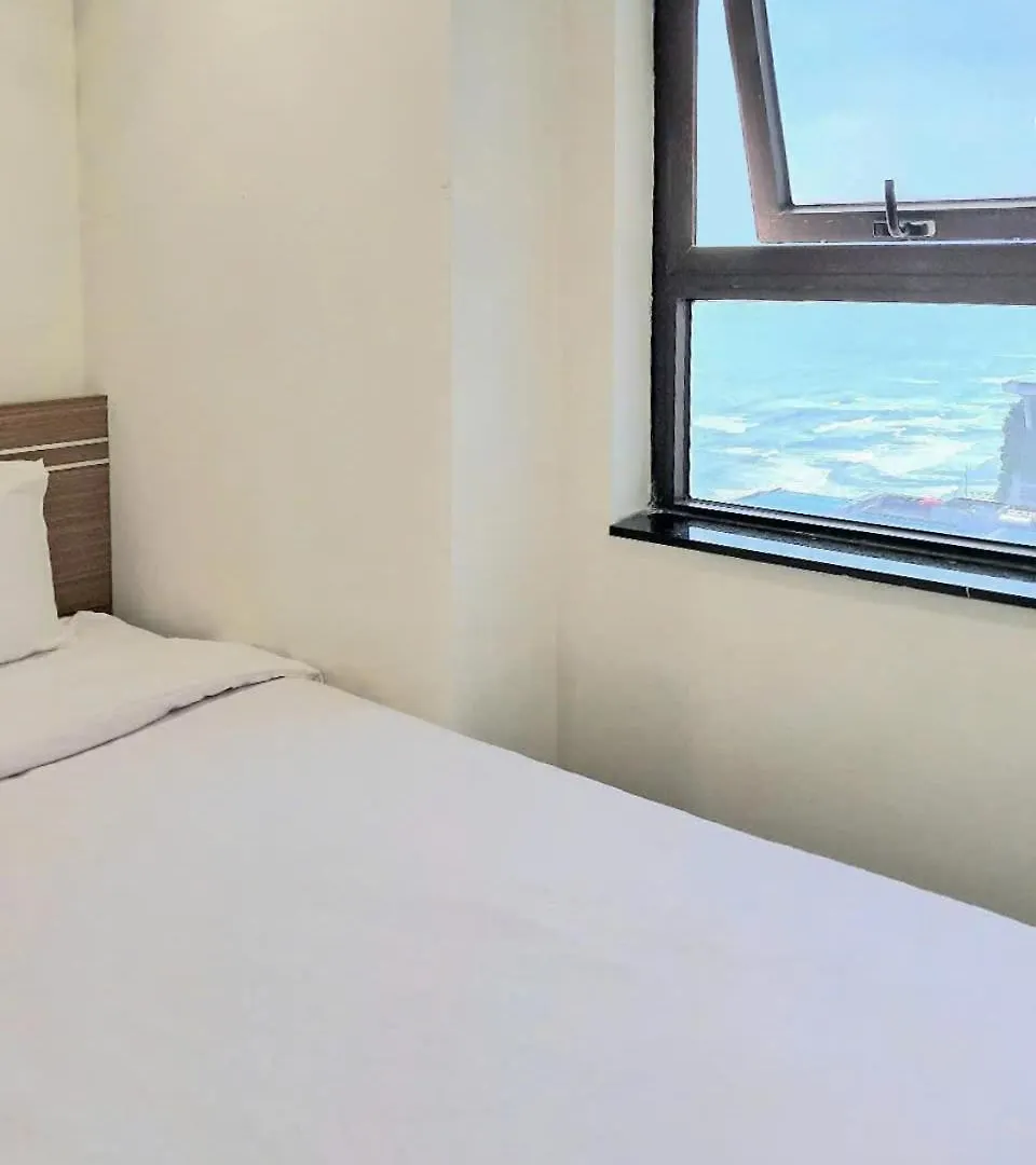 Doco Apartment Sea View With White Sand Da Nang